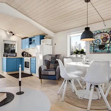 Dom wakacyjny Gorgeous In With Kitchen *