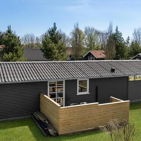 Σπίτι διακοπών Gorgeous In With Kitchen